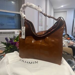 NWT brown Brahmin shoulder bag